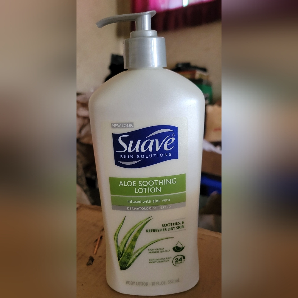 SUAVE BODY LOTION -New